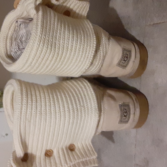 UGG  boots  size  10  women - Picture 3 of 6